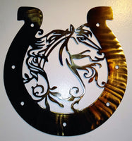 Pretty Horse Head in Horseshoe